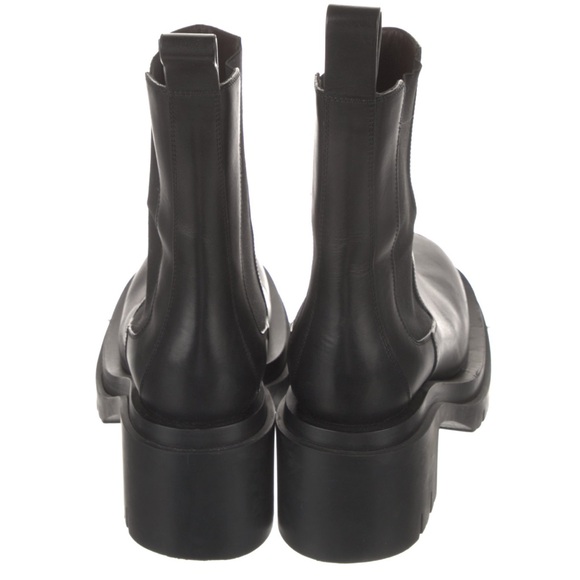 Bottega Veneta Black Ankle Boots - Picture 5 of 7